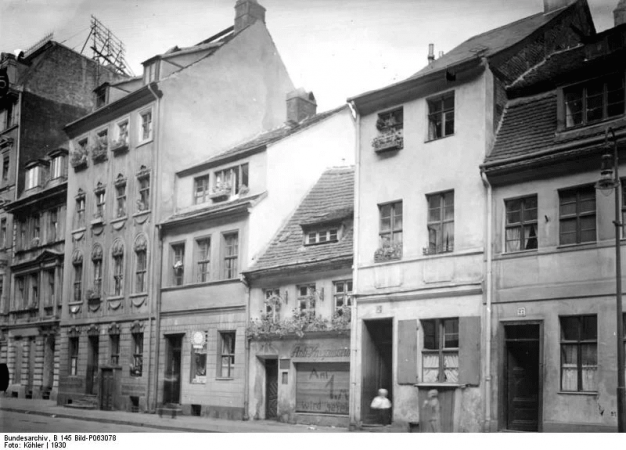 The museum at its founding location on Parochialstraße near Alexanderplatz - 5 minutes from police headquarters.